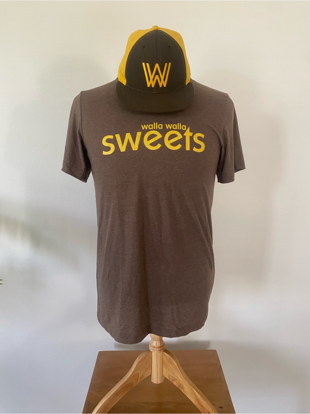 Walla Walla Sweets Tee (New) plus Ebbets Field Flannels Hat